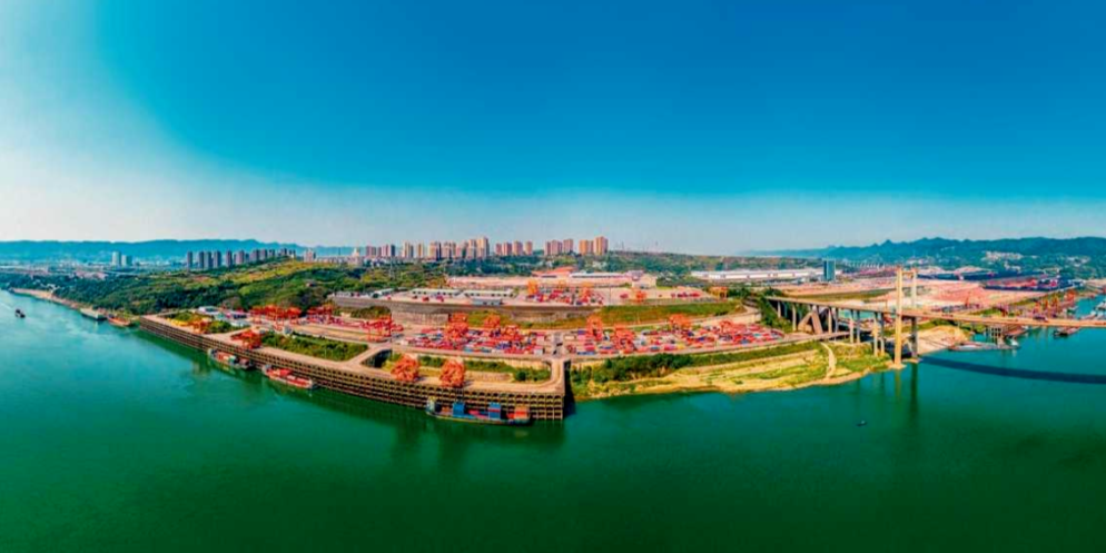 《半月谈》关注果园港：共挖三峡枢纽潜能共享黄金水道生机