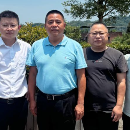 重庆港完成市级选派驻村第一书记轮换交接工作