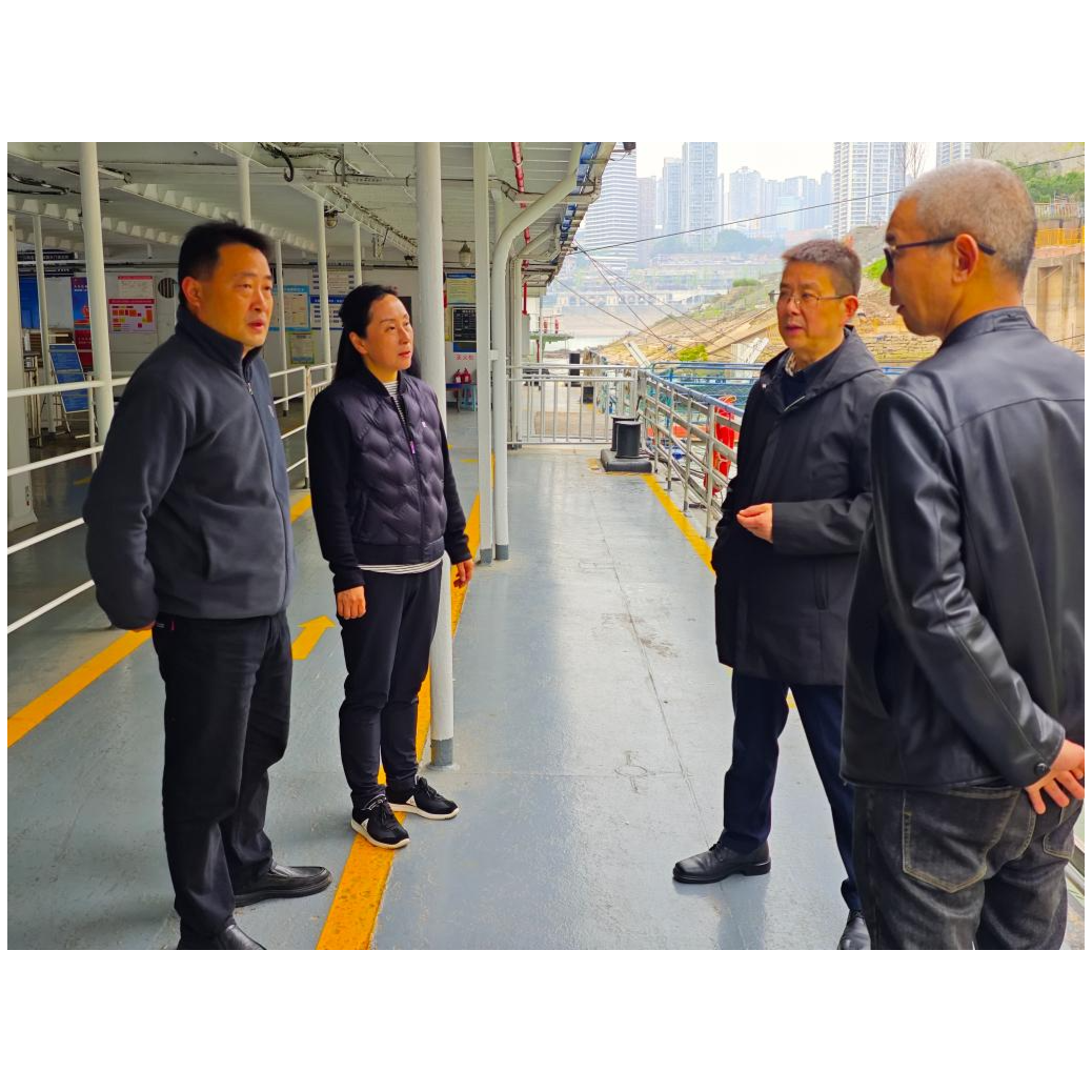 曾勇一行到客运总站检查安全生产工作
