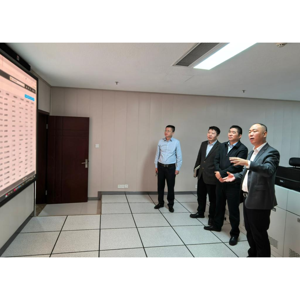 谭于到渝物民爆公司调研指导工作